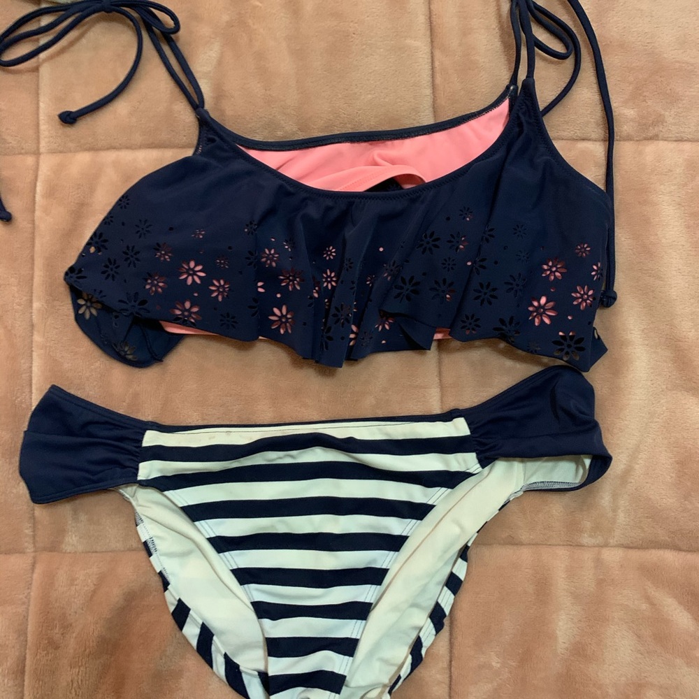VS navy flounce bikini top with flower cutouts